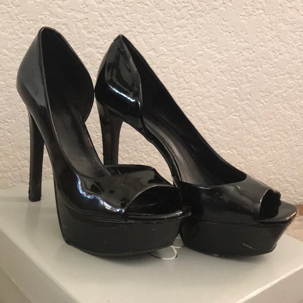 Jessica Simpson Bede black pumps